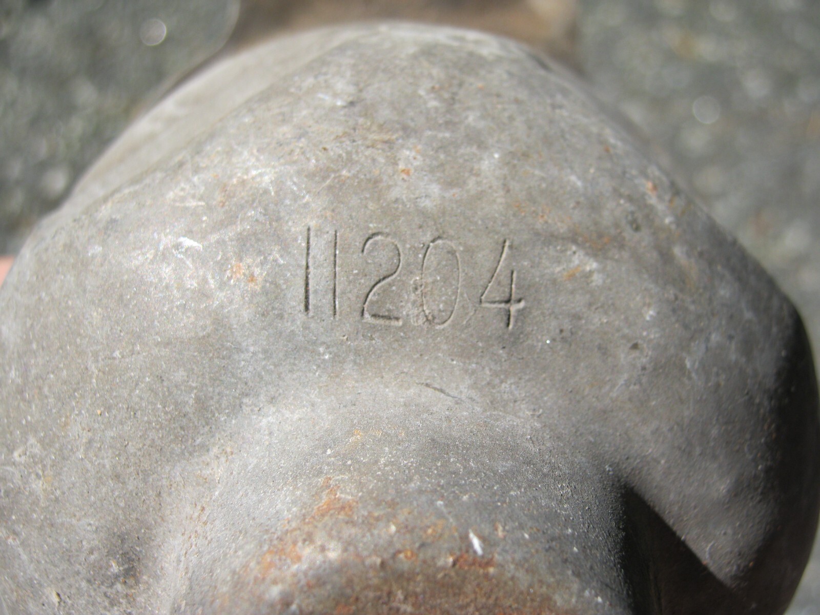 One locking bracket retainer for 1991 Buick Roadmaster locking wire spoke hubcap