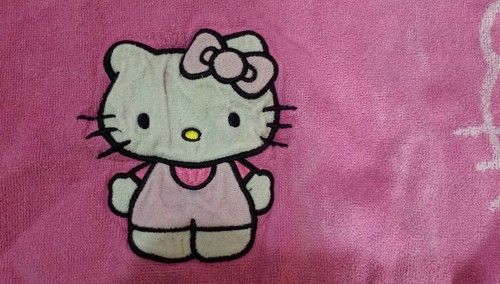 Vintage Hello Kitty Beach Towel Hot Pink Multi Kitty Embroidered Area 58" x 31" - Picture 5 of 21