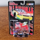 Foto 1 di 8
