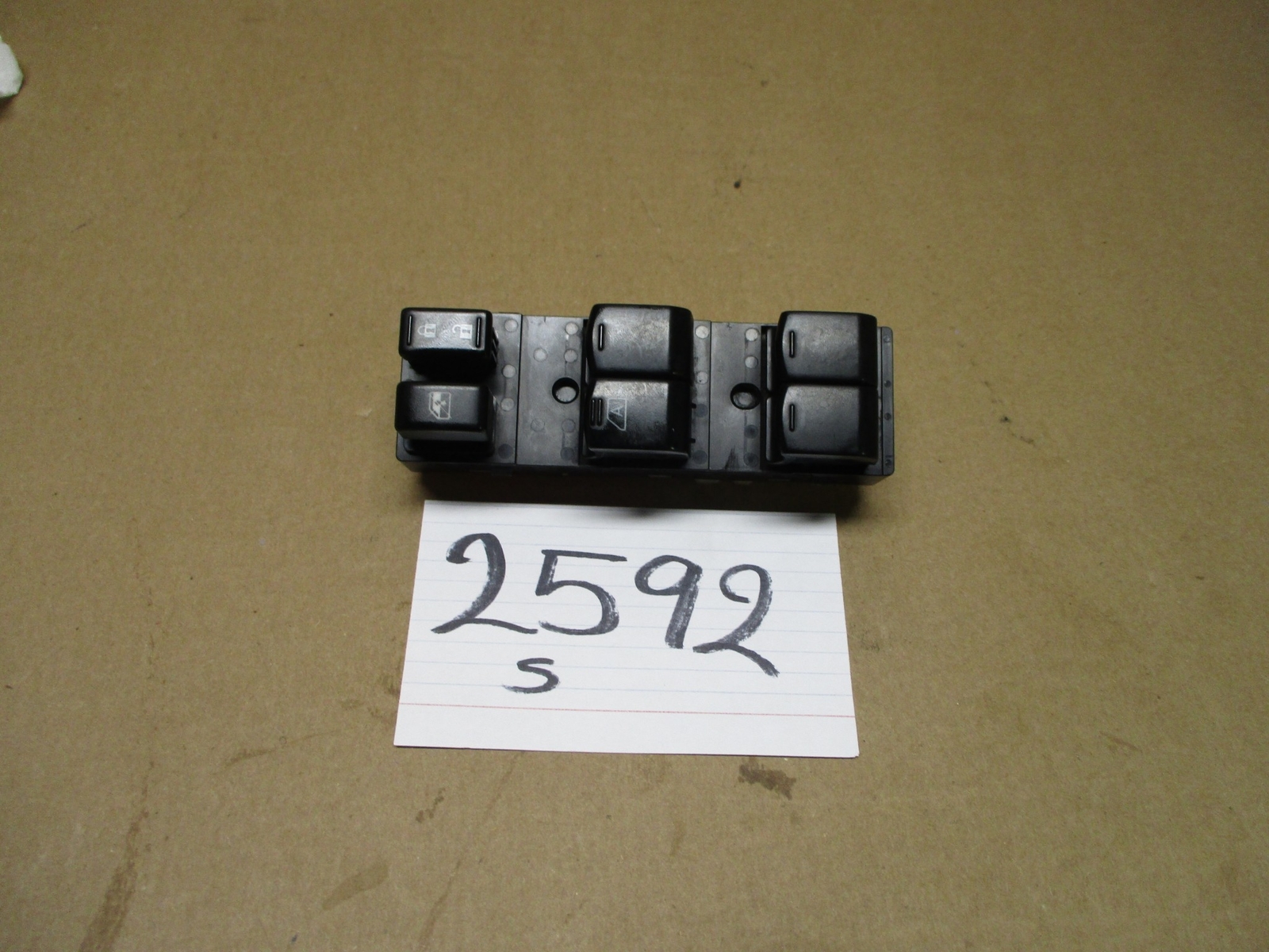 07 08 09 10 11 12 Altima Used DRIVER Master Power Auto Window Switch #2592-S