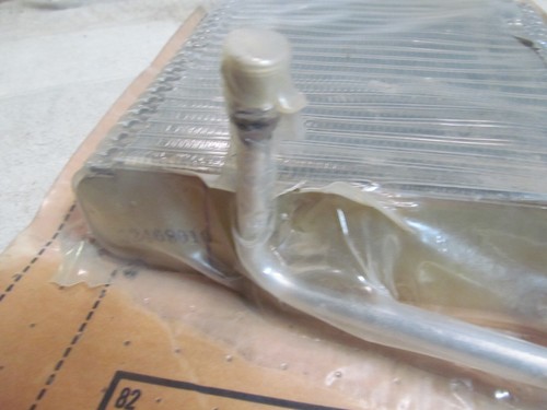 NEW DELPHIE AC EVAPORATOR CORE FOR 1996-1998 CHEVY EXPRESS & GMC SAVANA VAN. - Picture 5 of 8