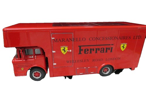 La remorque porte char allemande SdAh 116 miniature par Ixo Models au 1