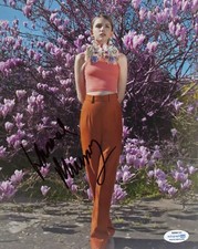 Hannah Murray Sexy Autographed Signed 8x10 Photo ACOA COA