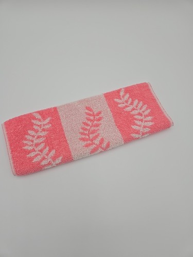 Vintage 70s Cannon Pink & White Hand Towel MCM Retro Reversible Vines 23 x 15 - Picture 4 of 5