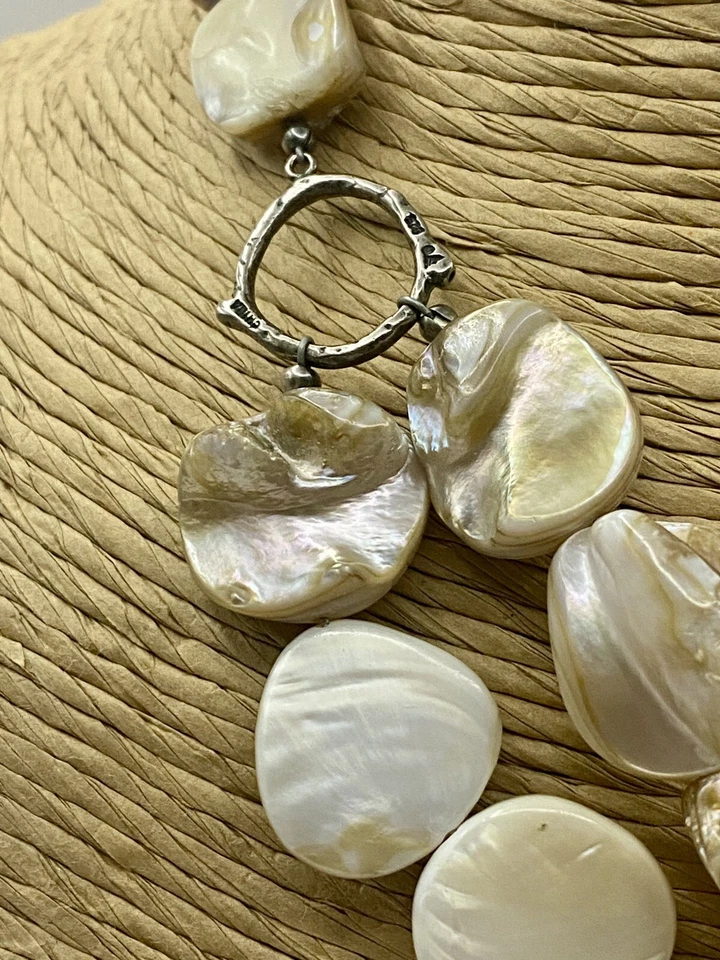 Collar Silpada N1825 Madreperla Iridiscente Plata Esterlina Círculo Usado en Excelente Condición Foto 2 de 4