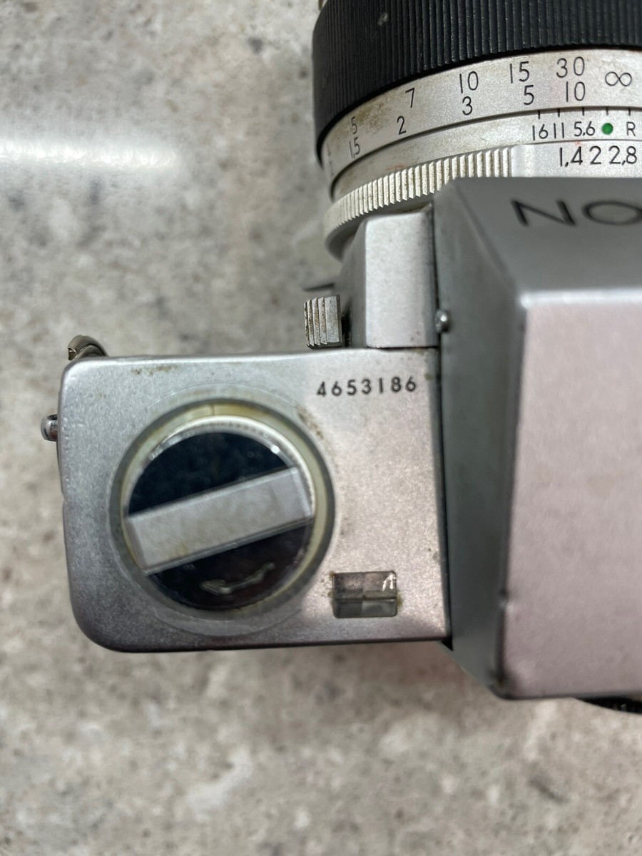 Topcon RE Super Film Camera + Auto Topcor 5.8cm 58mm f1.8