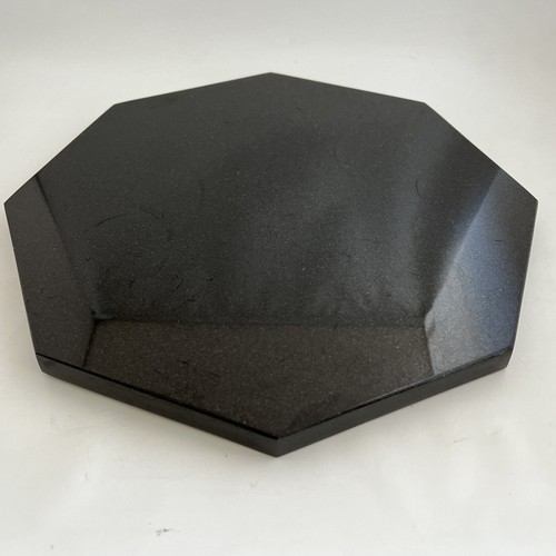 Innovative Stone Granite Octagon Tray Platter Absolute Black 13in 2004 - Picture 3 of 8