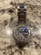 Seiko 40mm V657-9010 Chronograph Date Black Dial All SS WR Japan Quartz Watch 