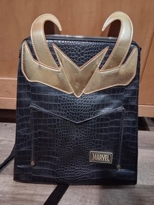 Loki Backpack 11" Bioworld Marvel Comics Helmet Cosplay Gold/Black Faux Leather