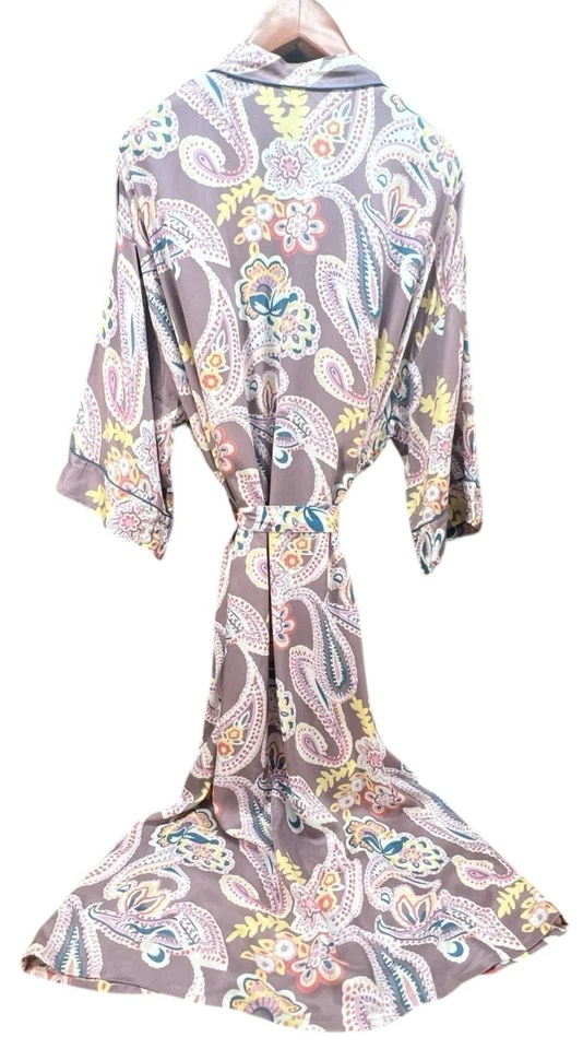 Bata kimono World Market para mujer talla única viscosa corbata cachemira Foto 2 de 4