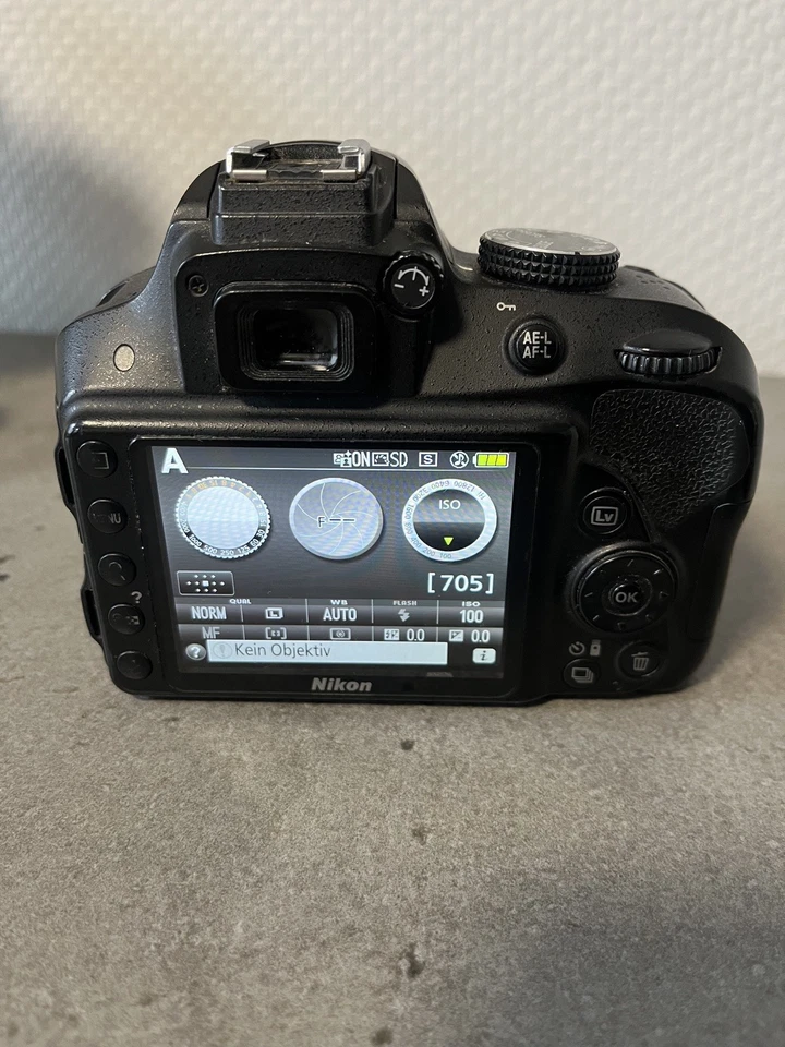Nikon D3300 24.2MP FHD Digitale Spiegelreflexkamera Kamera DSLR Body / Gehäuse - Bild 2 von 4