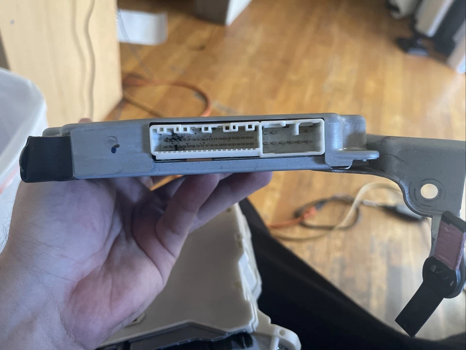 Computadora de asistencia de estacionamiento (Aisin) Lexus GS430 2006 hecha en Japón Foto 3 de 4