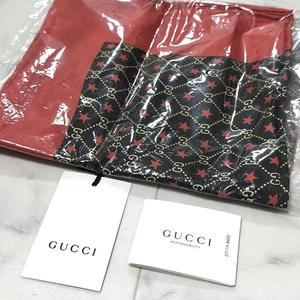 Foulard GUCCI 575826 étoile neuf avec étiquettes accessoire mode luxe