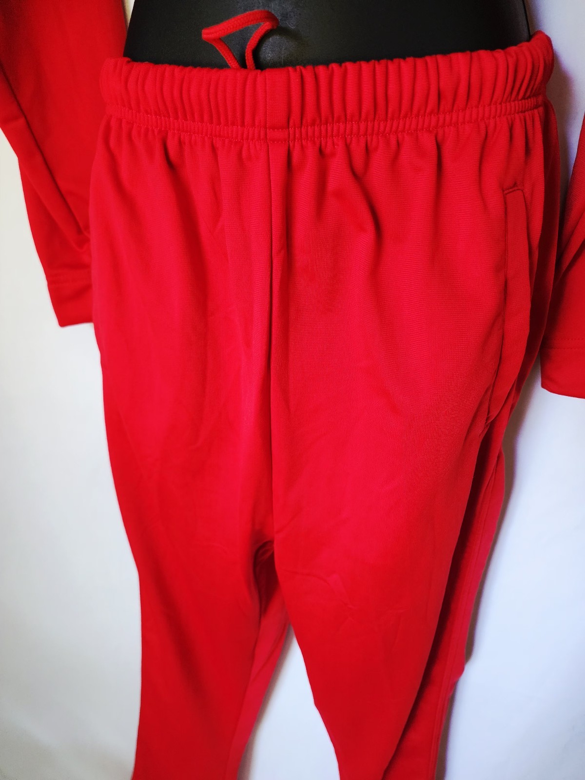 VINTAGE WILSON SPORT HOODIE AND PANT SET RED & BLACK MENS SIZE MEDIUM RARE FIND image 5