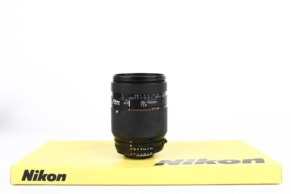 AF D Nikon 35-70 mm f2,8 + 2 ans de garantie - 2 ans de garantie - Photo 1/1