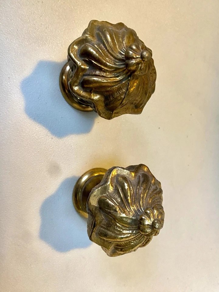 boule d'escalier ancienne - Photo 2/4