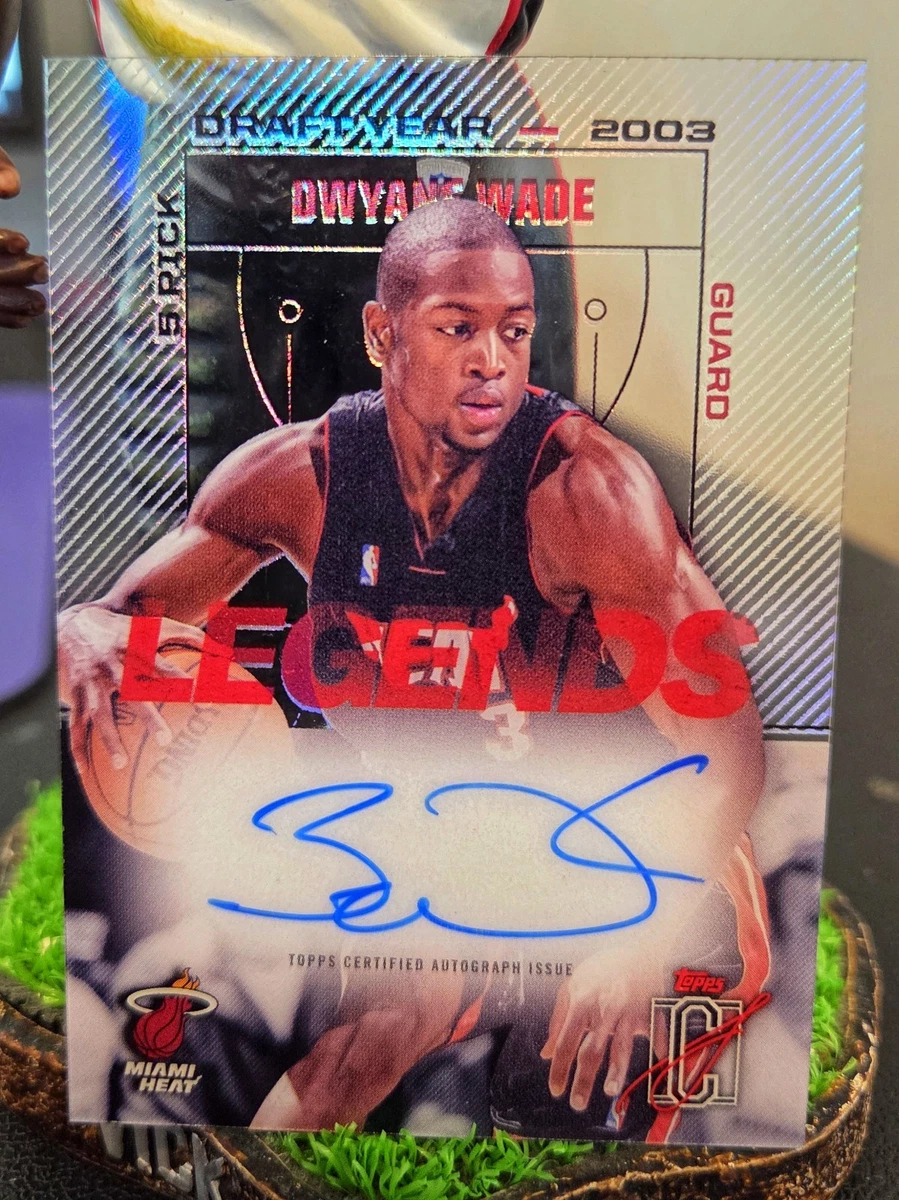 Topps Dwyane Wade Basketball Autographed Sports Trading Cards