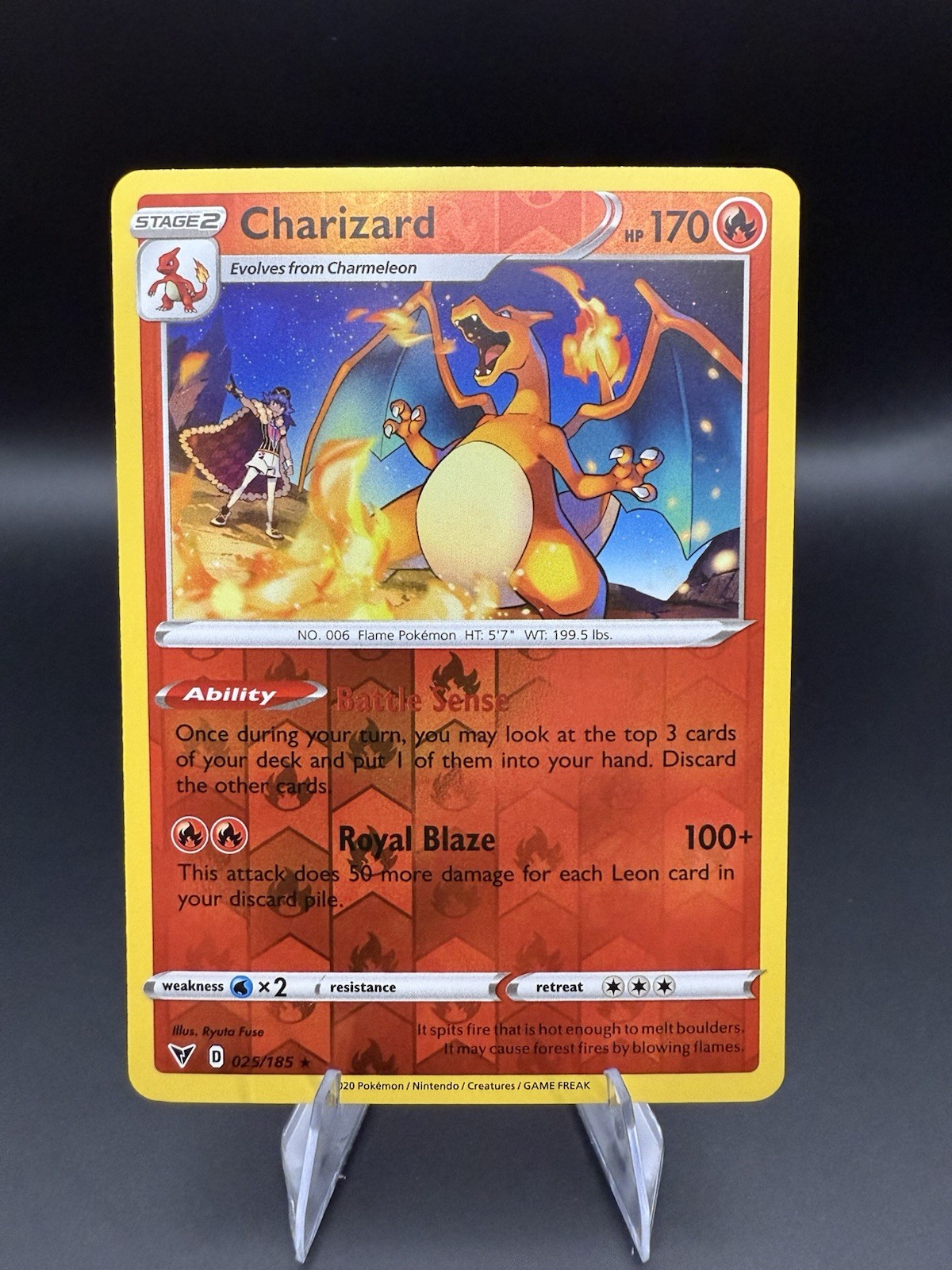 Pokémon TCG Vivid Voltage Reverse Holo Rare Charizard 025/185 Mint Condition