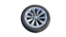 16-20 Model S Wheel Rim 19x8.0j40mm W Bridgestone Tire 24545r19 1059337-00-a
