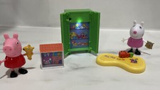 Peppa Pig Home Little Room Playdate Fun  Suzy Sheep Set Wardrobe Light COMPLETE