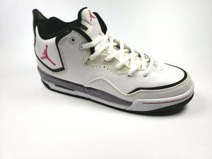 womens black jordan sneakers