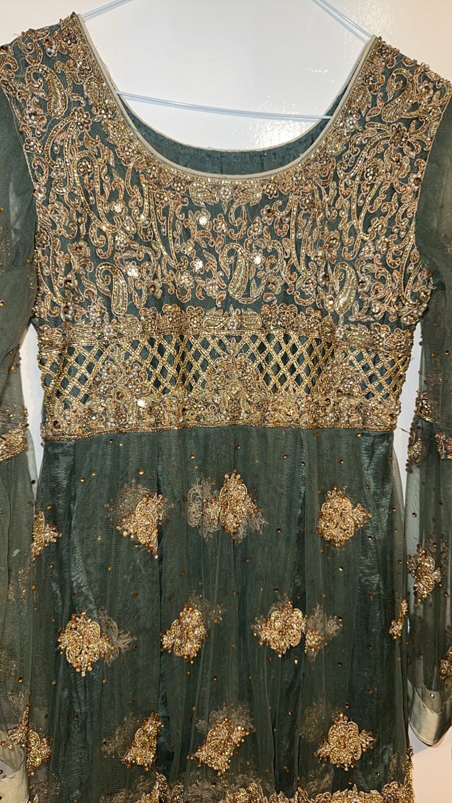 Picture 3 of 9