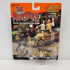 Rare Johnny Lightning The Munsters Drag-U-La White Lightning Chase Gold