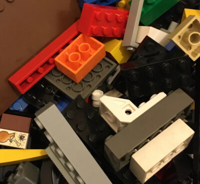 LEGO Bulk Bricks by the 1/4 Pound of Multicolor Parts Pieces