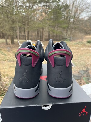 Nike Air Jordan Retro 6 VI Bordeaux Black Light Graphite Grey 2021