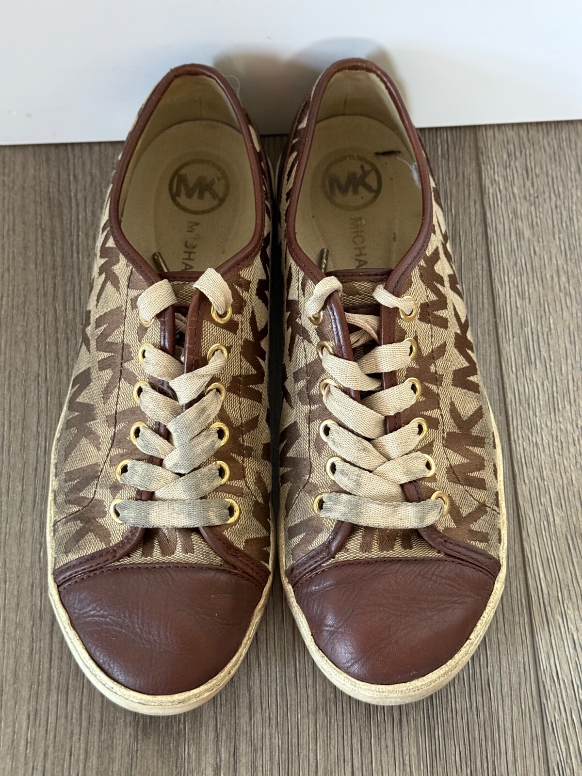 MICHAEL KORS Women's Signature Logo Sneakers Light Brown 7.5 M RARE