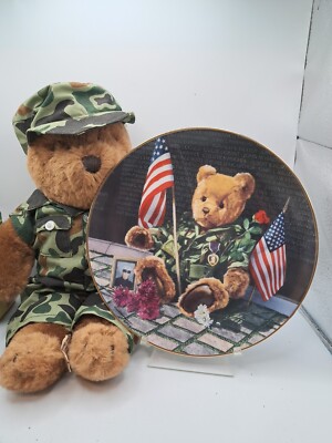  The Gift of Love  Plate By Don Patterson For Paralyzed Veterans W/ Plush Bear