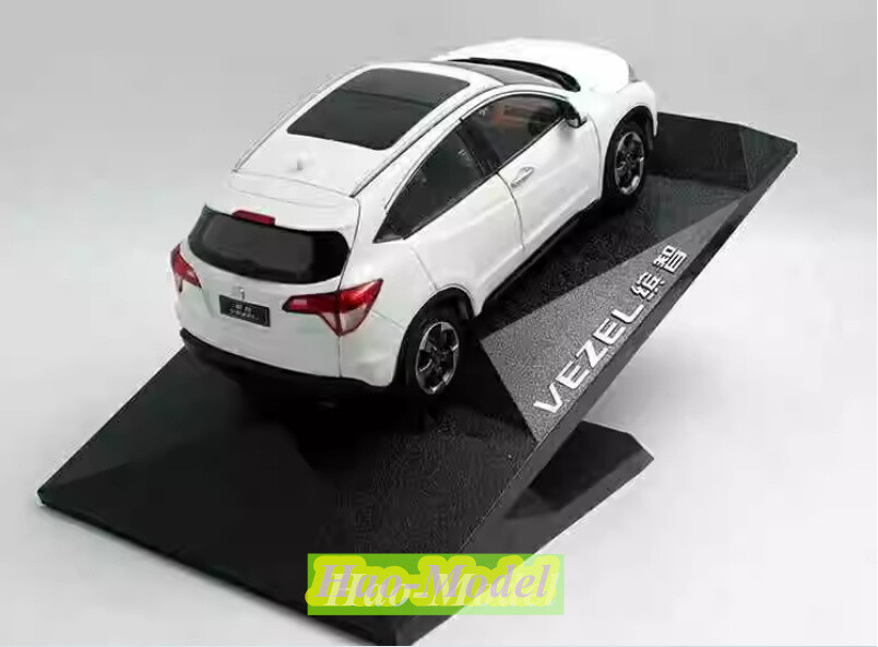 1:18 HONDA VEZEL 2015 Alloy Diecast Model Car Hobby Collection