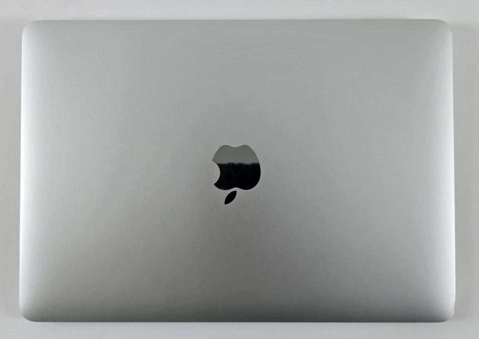 Apple Macbook 12" Retina 2016 1.1Ghz core m3 8GB RAM 256GB SSD Silber MwSt. #94 - Bild 3 von 4