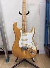 Guitare électrique FENDER ST71AYS Stratocaster Type JP