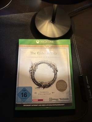 The Elder Scrolls Online: Tamriel Unlimited (Microsoft Xbox One, 2015)