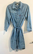 Levi  s Women  s Denim Dress   Looks Like Size Small   Excellent Condition
