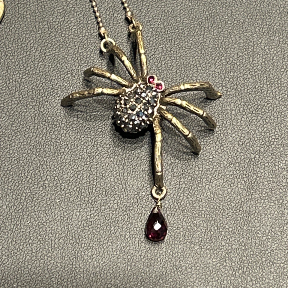 Betsey Johnson Spider Necklace Marcasite Pendant Red Crystal AWESOME Adjustable - Image 3 of 4