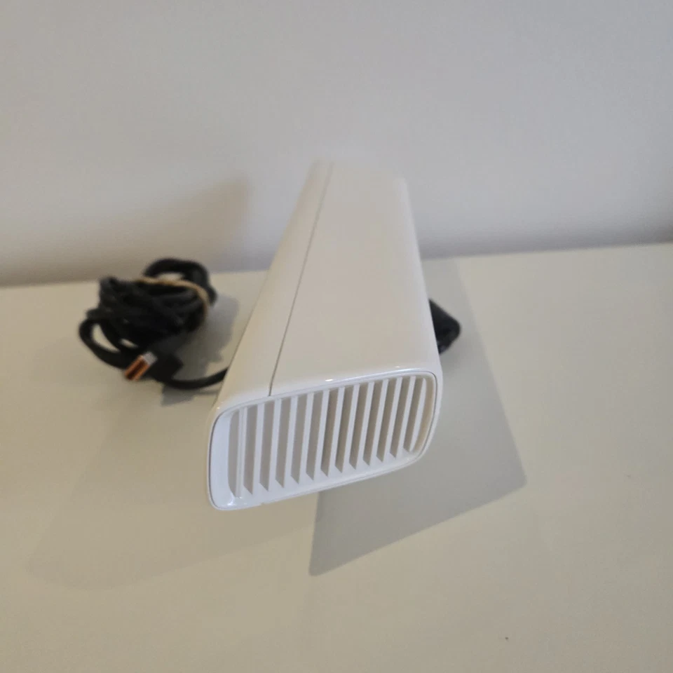 Microsoft Xbox 360 Kinect Sensor Wired - White Limited Edition Star Wars - Image 4 of 4