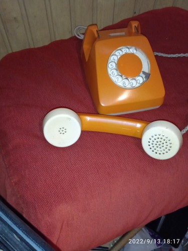 Téléphone orange vintage , téléphone manuel a cadran ,téléphone fixe - Zdjęcie 12 z 12