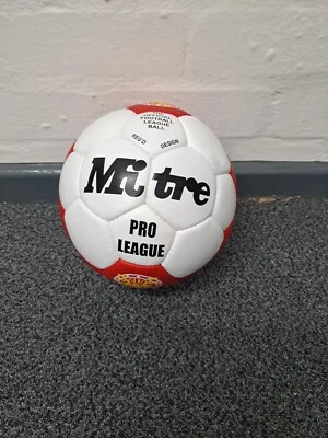 MITRE ULTIMAX Mitre Pro League | 1979 | The Official Football League Echtleder Größe 5