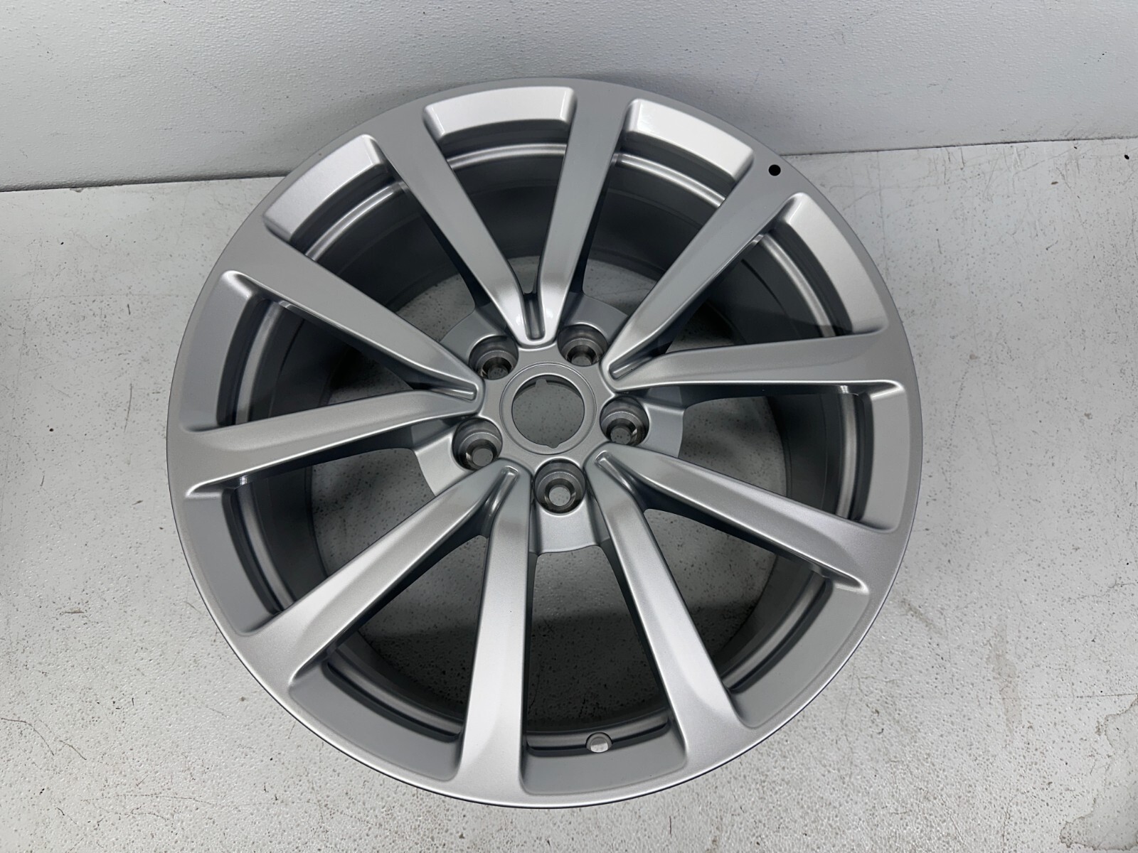 NEW SET 2004-2017 ASTON MARTIN DB9 V8 VANTAGE WHEEL OEM RIM 10 spoke 9.5x19" 8.5
