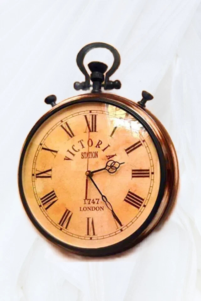 Wall clock Wood Victoria Station Analog Dial Decorative Nautical Station Clock