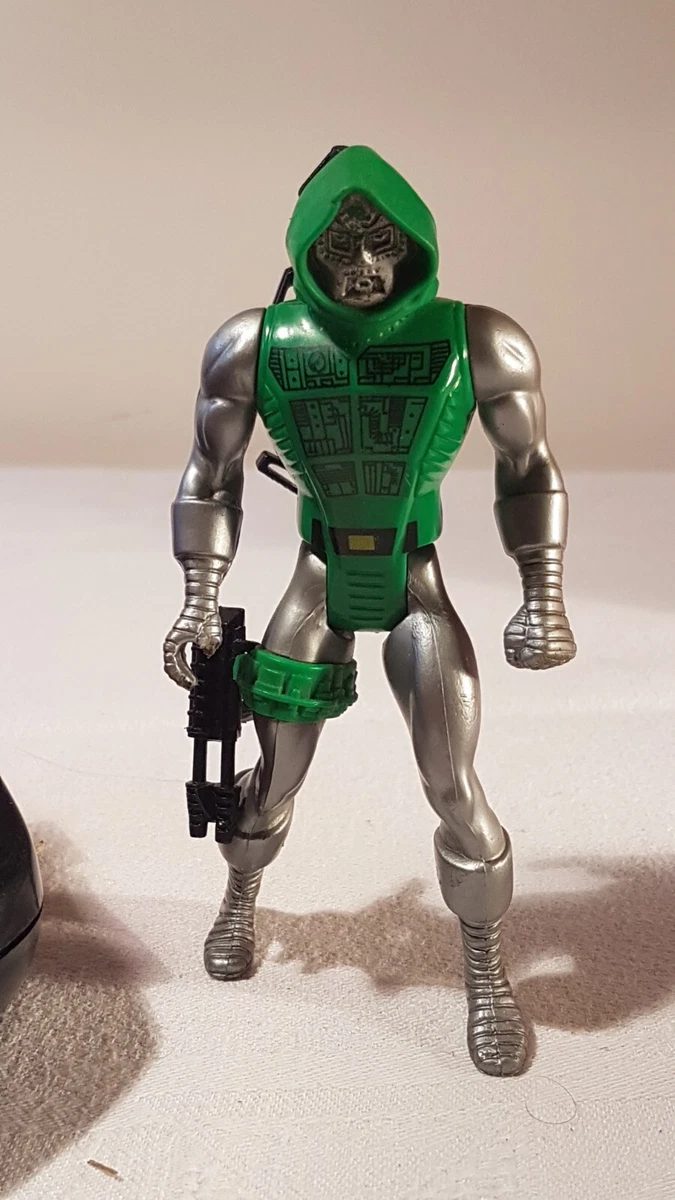 LES 4 FANTASTIQUES  2025  - MASQUE INTÉGRAL DU DOCTEUR FATALIS OFFICIEL Casque Doctor Doom Hasbro Marvel C2x42014137