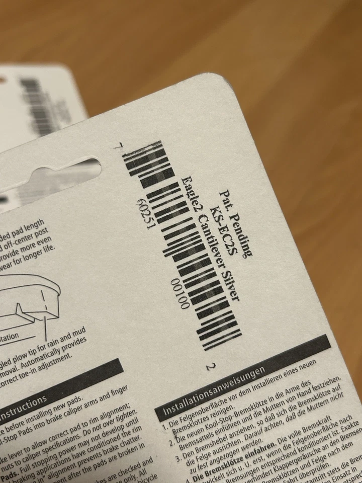 Juego de 2 pastillas de freno voladizas Kool Stop Eagle postes sin rosca plateados años 90 MTB Foto 3 de 4