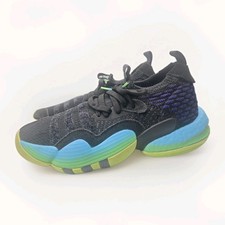 adidas Trae Young 2 Trae-Tlien for Sale | Authenticity Guaranteed