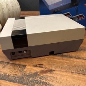 Nintendo NES Console Challenge Set con 4 giochi - Super Mario Dr Mario Rampage