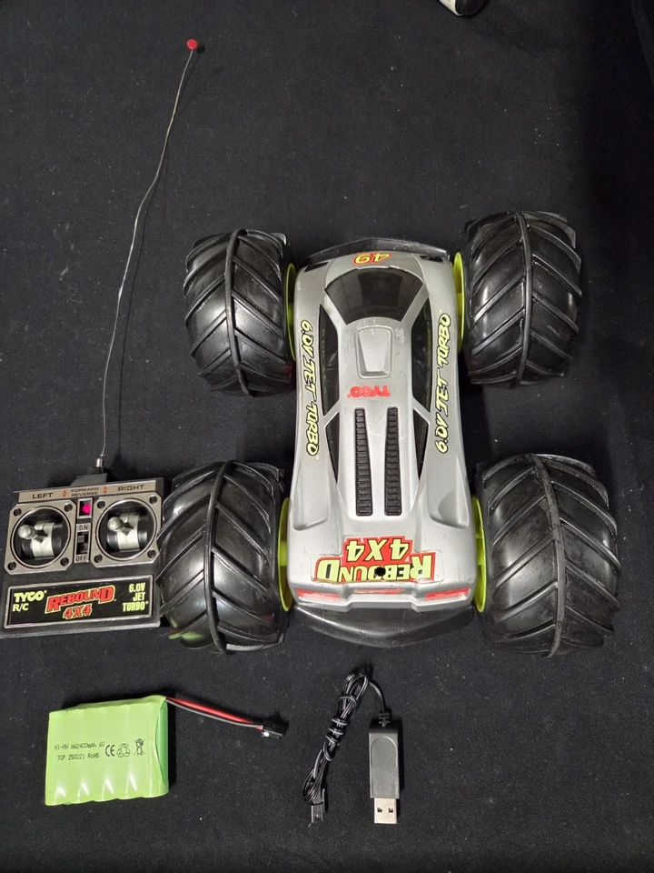 Tyco Rebound 4X4 - FULLY Restored + BATTERY UPGRADE!! Xmas Is a Comin'! Body A++ - Image 4 of 4