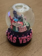 Palla di vetro con neve  "LAS VEGAS"  cm H 6,5 X 5