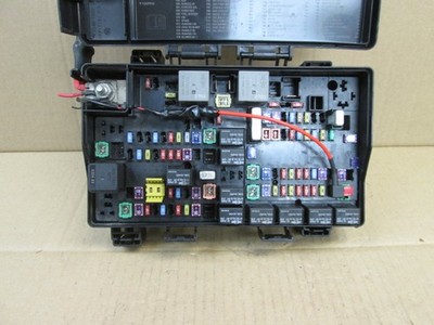 15 2015 Dodge Durango Totally Integrated Power Module Fuse Box TIPM 68242830