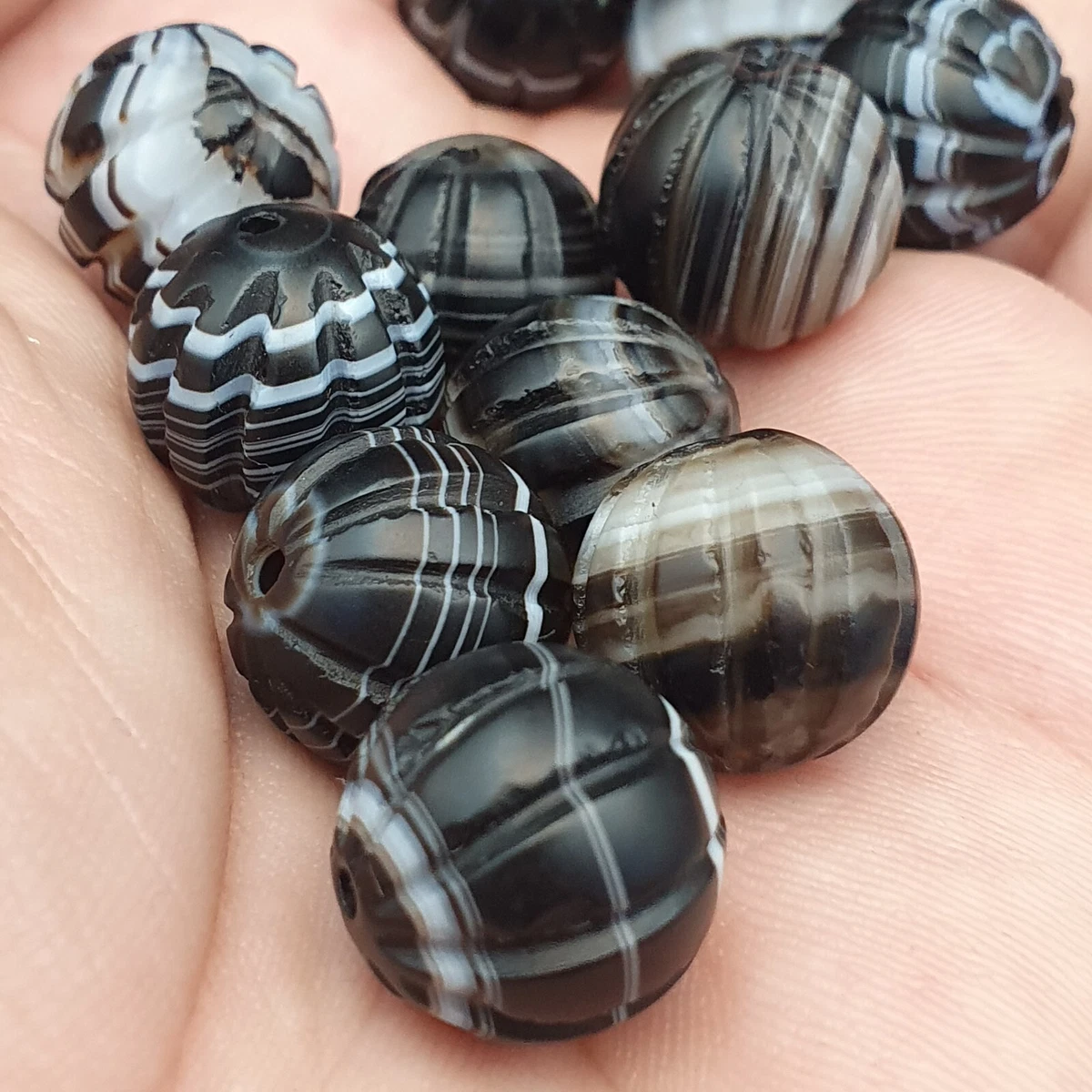 Black tibetan agate new arrivals